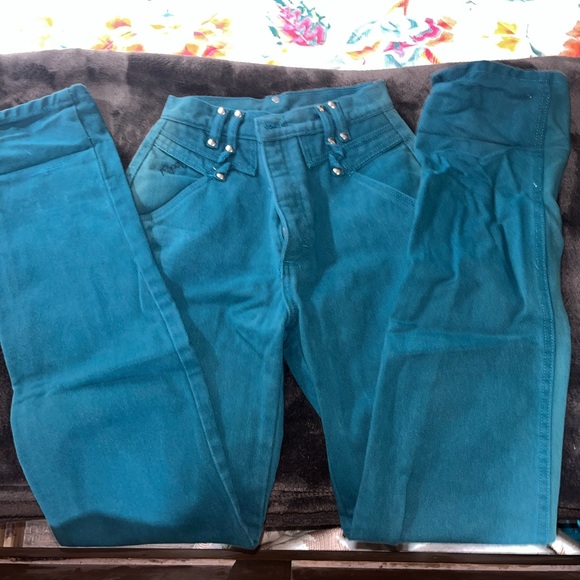 Vintage Ropers - Picture 3 of 5